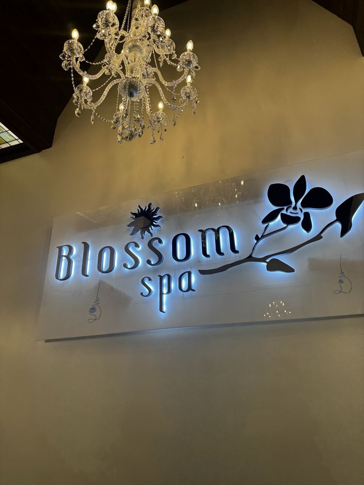 Blossom Spa Hollywood